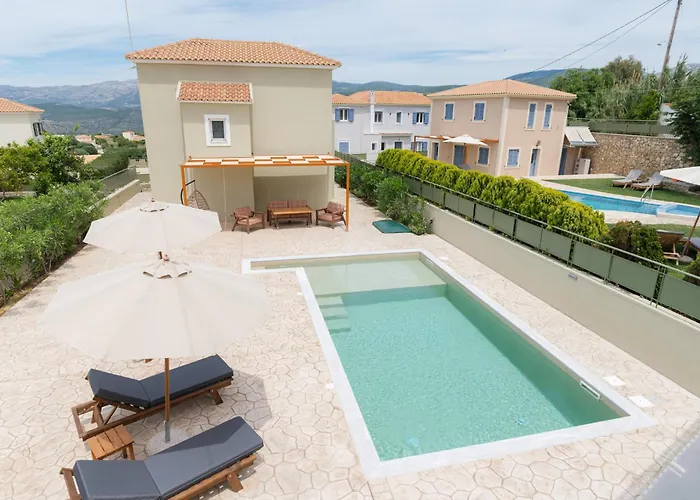 Vasilopoulos Residences - Chloe With Private Pool *